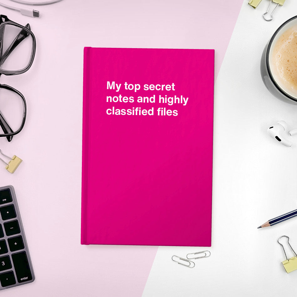 
                  
                    My top secret notes and highly classified files - Compact hardcover - Pink
                  
                